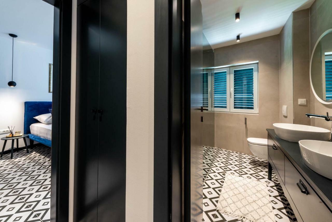 Sun And Stone Apartment 챠브타트 외부 사진