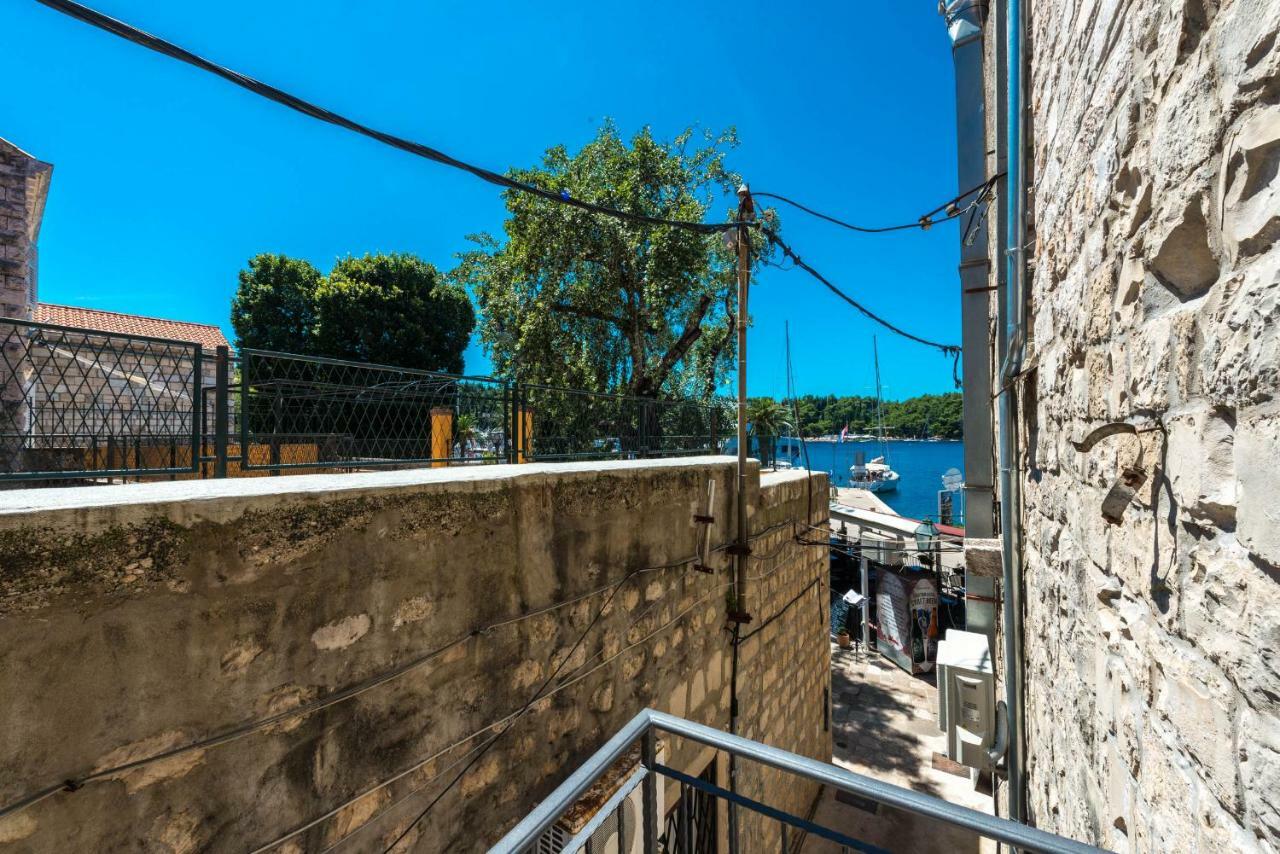Sun And Stone Apartment 챠브타트 외부 사진
